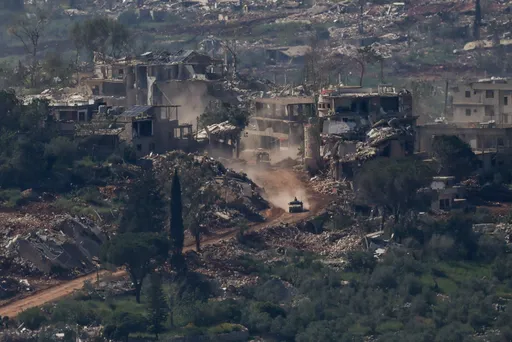 Eight Israeli soldiers injured during incursion into Lebanon despite ceasefire