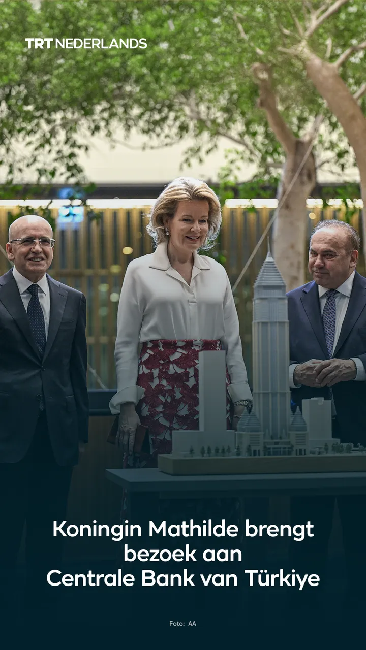 Koningin Mathilde brengt bezoek aan Centrale Bank van Türkiye te Istanbul