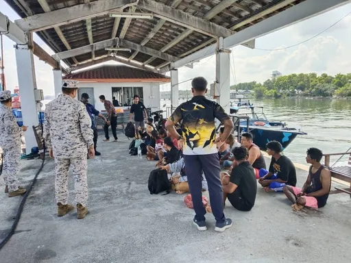 14 masih hilang usai kapal migran dari Indonesia tenggelam di perairan Malaysia