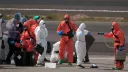 Navio de cruzeiro no centro de alerta de hantavírus segue para Países Baixos após fim da evacuação