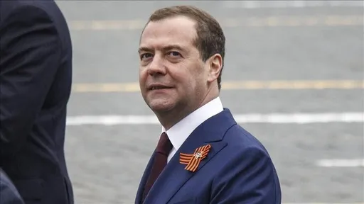 Medvedev se "našalio" da je Zapad postao bliži nakon uspješnog testiranja ruske rakete