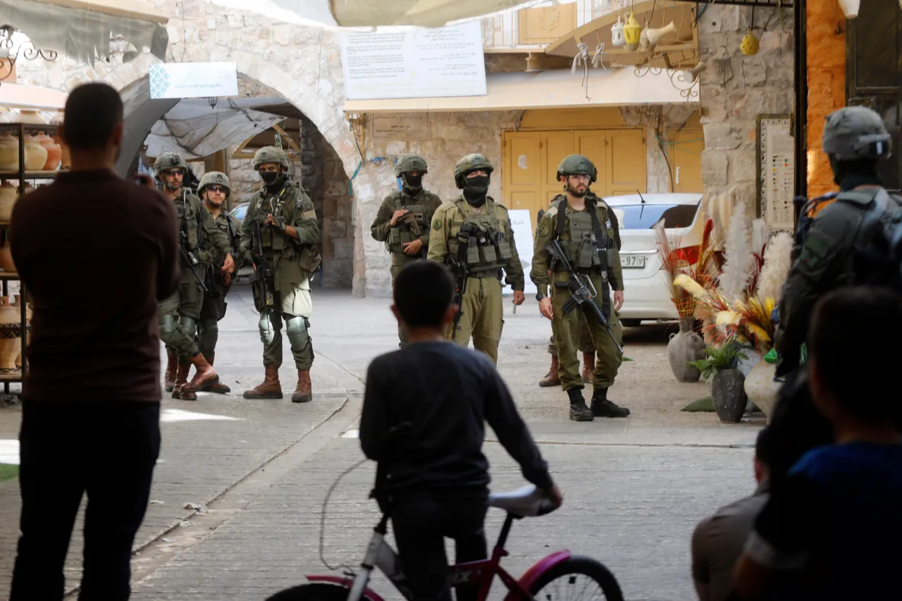 Israeli army shuts down charity in Nablus, conducts raids across occupied West Bank
