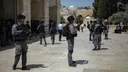 Dhjetëra kolonë izraelitë bastisën kompleksin e Xhamisë Al-Aksa nën mbrojtjen e policisë