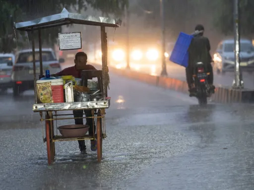 Ventos fortes provocam a morte de quase 90 pessoas no norte da Índia