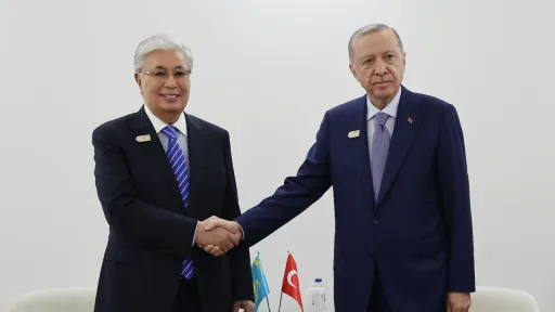 Ärdoğan häm Toqayev matbuğat oçraşuı oyıştırdı