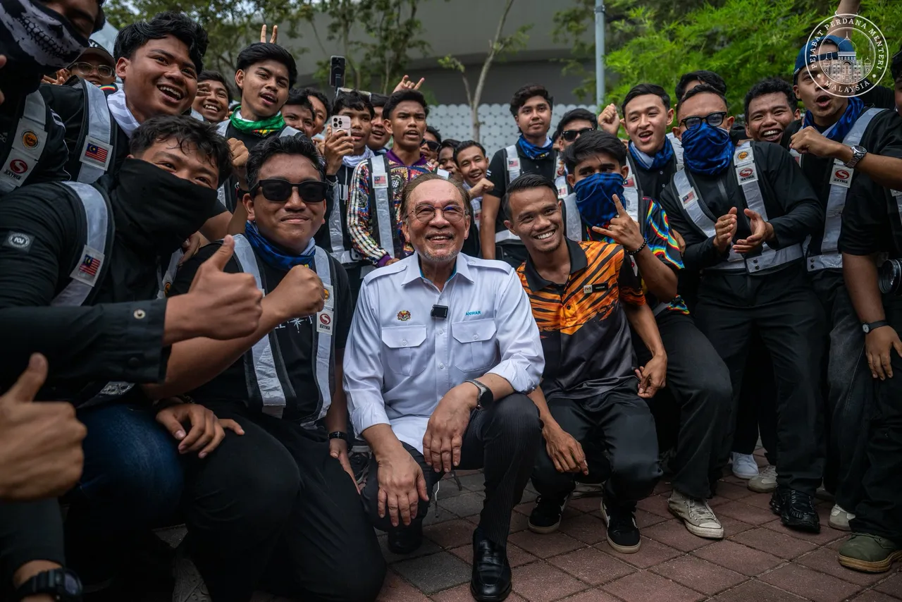 Bekalan bahan api negara masih stabil, tiada keperluan catuan, kata PM