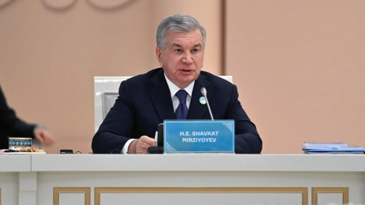 Il presidente dell'Uzbekistan Mirziyoyev propone la creazione di un 'Alleanza di Sicurezza Cibernetica Turca'