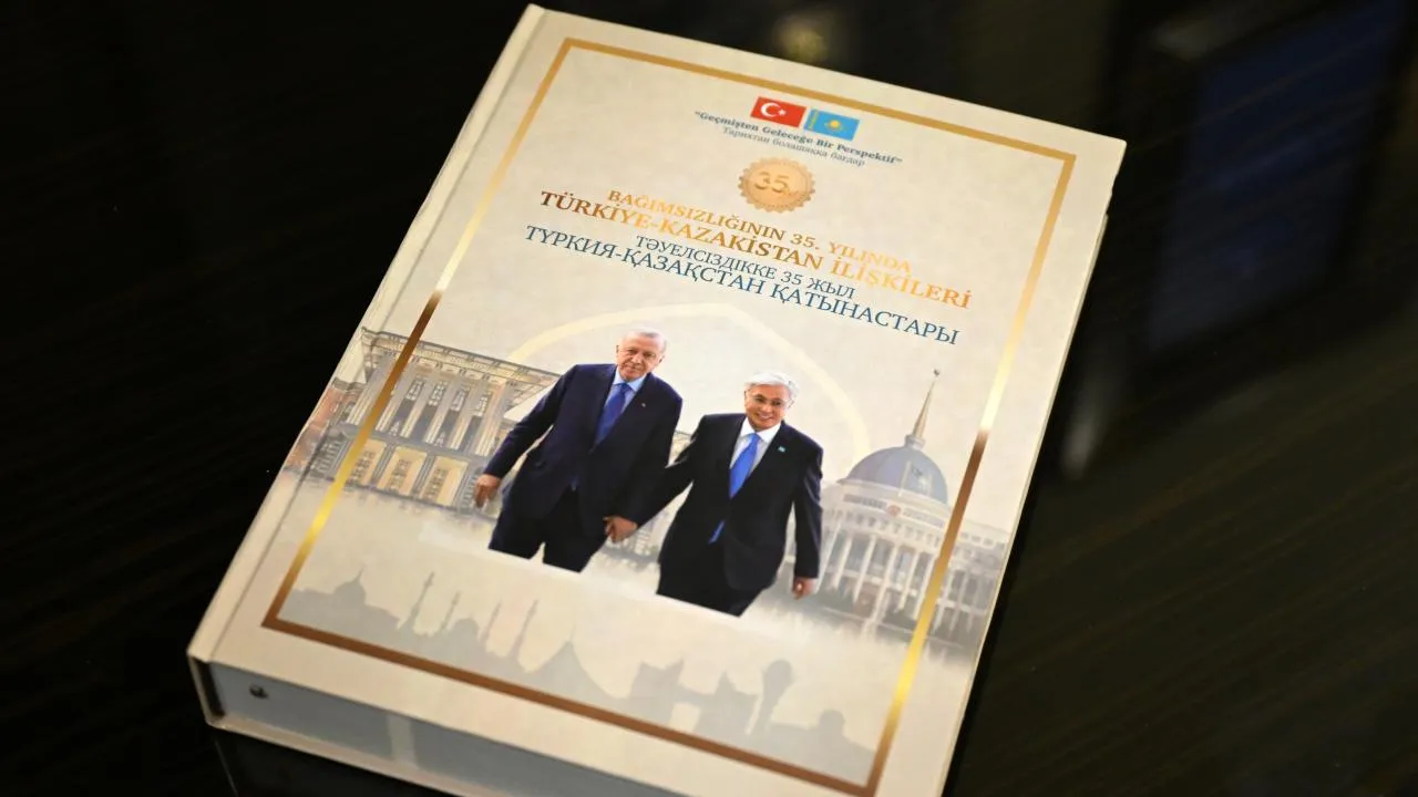 Kötetben jelent meg a Türkiye-Kazahsztán kapcsolata