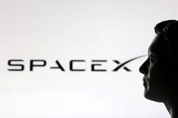 SpaceX a lui Elon Musk depune o cerere de ofertă publică inițială de o amploare record