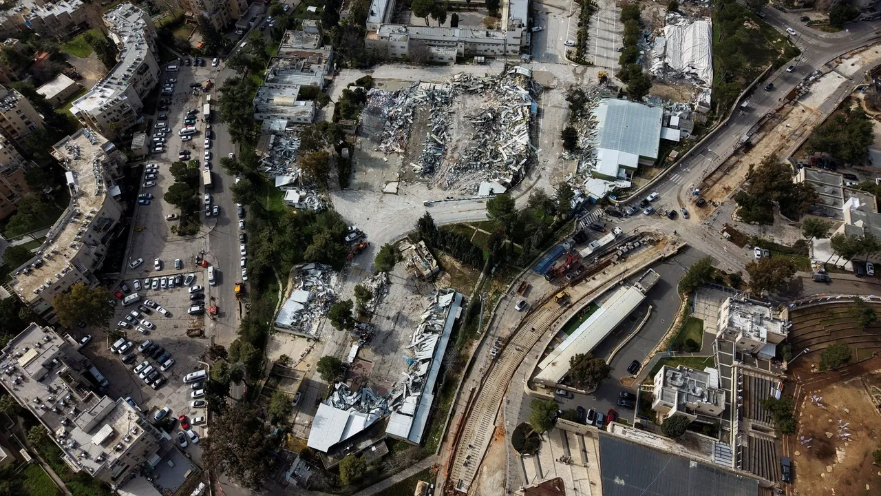 Israel to raise military compound on ruins of UNRWA office it razed
