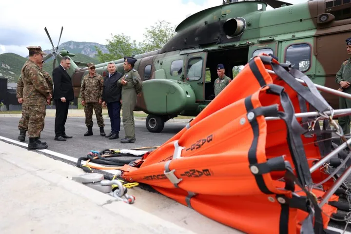 Shqipëri, ministri Nufi në bazën e Emergjencave Civile: Sigurojmë reagim më të shpejtë në çdo cep