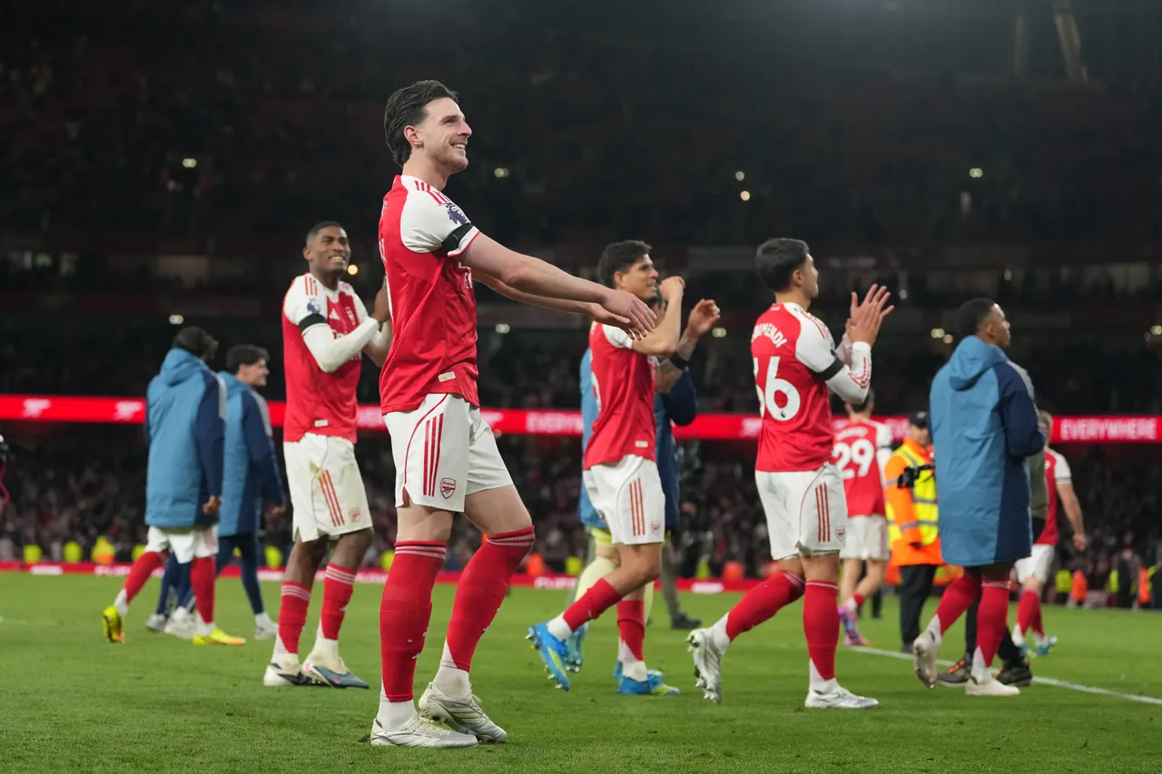 Arsenal win Premier League title for 1st time in 22 years after Man City challenge fizzles out