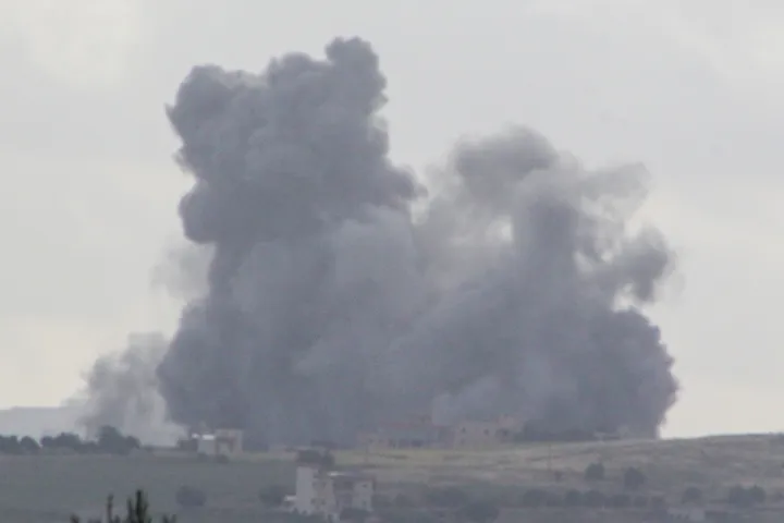 Forcat izraelite bombardojnë qytetin Arnoun në jug të Libanit me predha fosfori