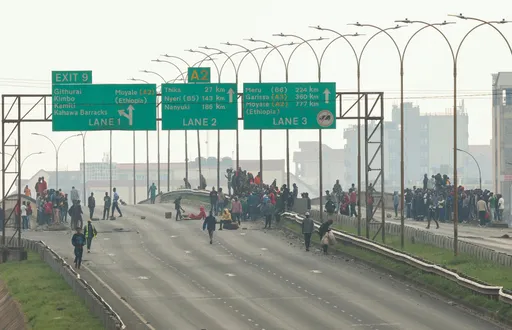 Kenya fuel price protests enter second day after talks collapse