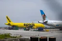 Авиакомпания Spirit Airlines прекращает деятельность и отменяет все рейсы