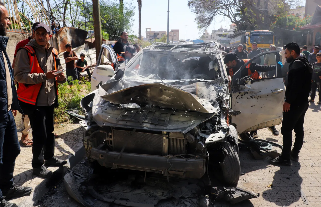 Israel kills two Palestinians in Gaza as ceasefire violations continue