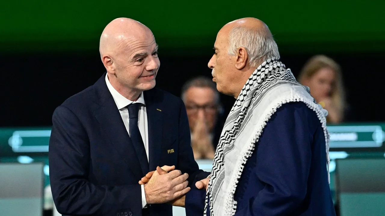 Líder da FA palestiniana pede à FIFA expulsão de Israel por 'crimes' contra atletas palestinianos