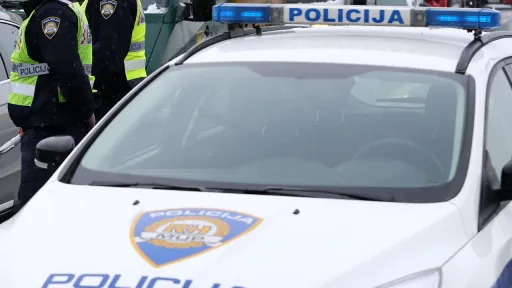 Tri mlađe osobe uhapšene zbog lažnih dojava o bombama u Hrvatskoj