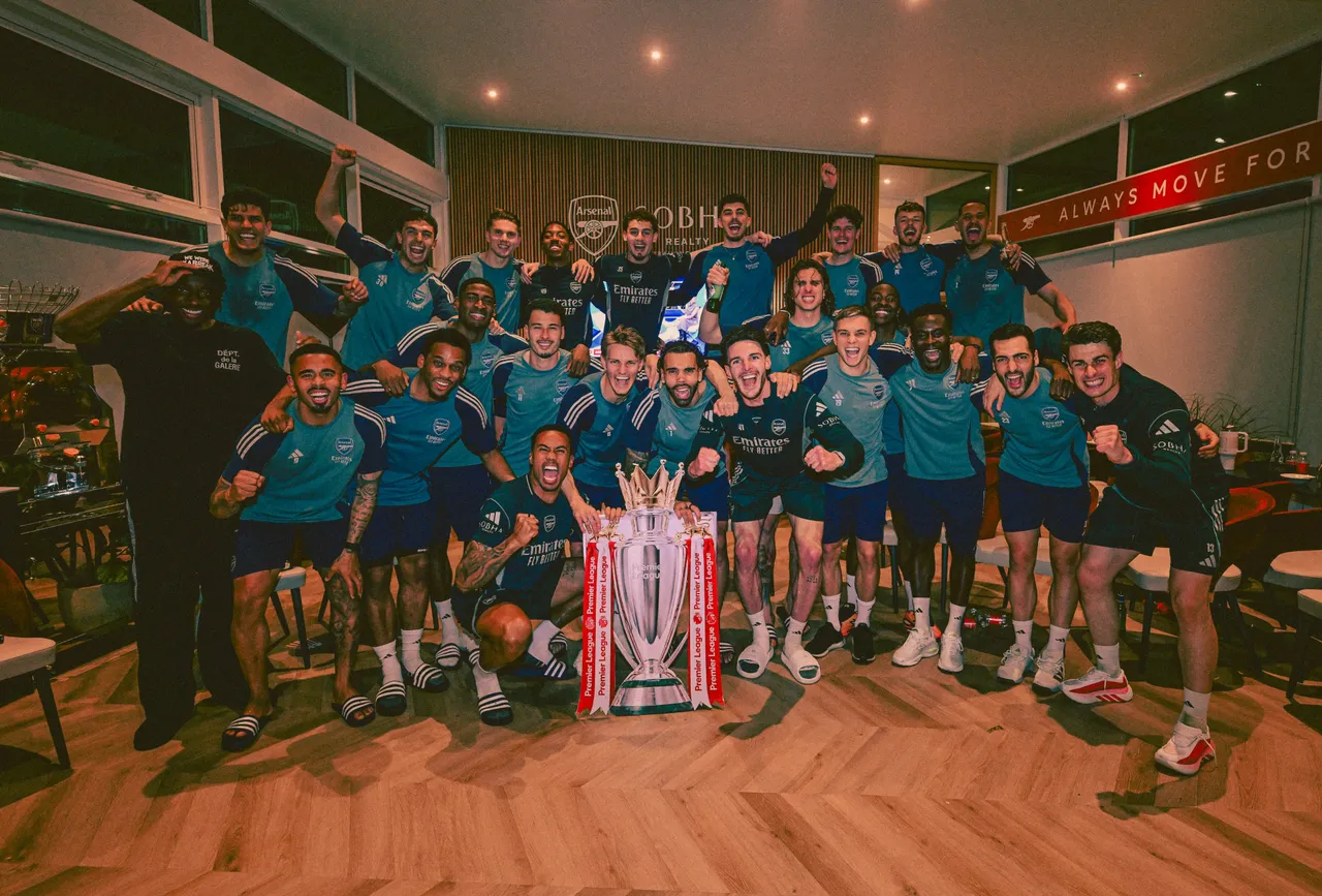Viongozi kadhaa wa Afrika wameipongeza timu ya Arsenal kwa kushinda ubingwa wa EPL