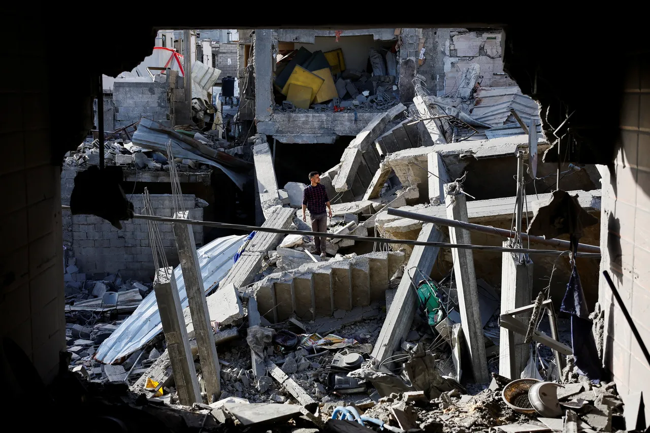 Israeli strikes on residential areas and civilian gathering in Gaza injure seven