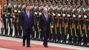 Putin e Xi Jinping encontram-se em Pequim dias após a visita de alto perfil de Donald Trump à China