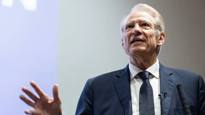 France: enquête ouverte contre Dominique de Villepin dans l’affaire des statuettes offertes
