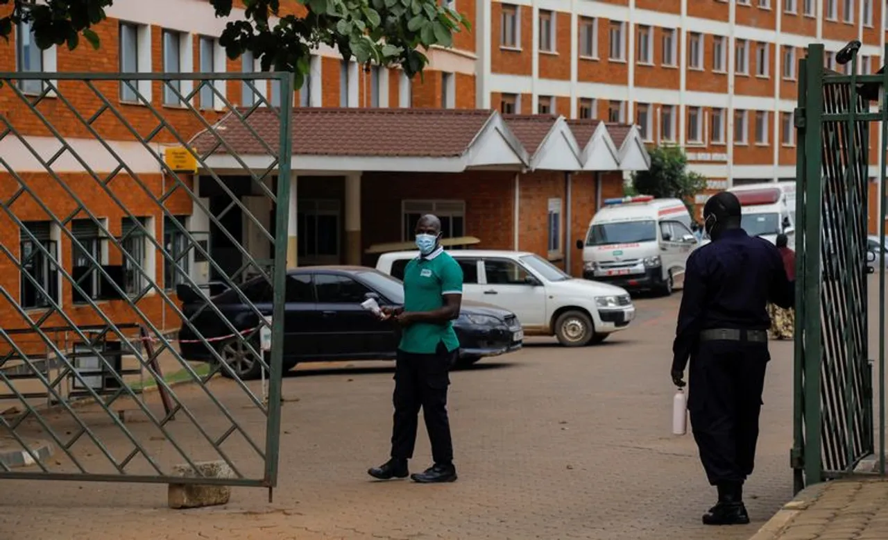 Ebola: déjà plus de 200 morts en RDC, mobilisation internationale