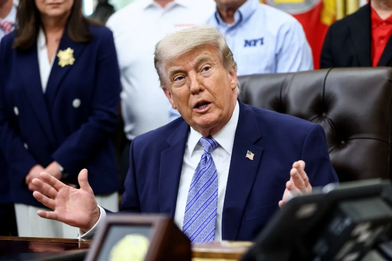 Трамп: САД ќе го преземат високо збогатениот ураниум на Иран