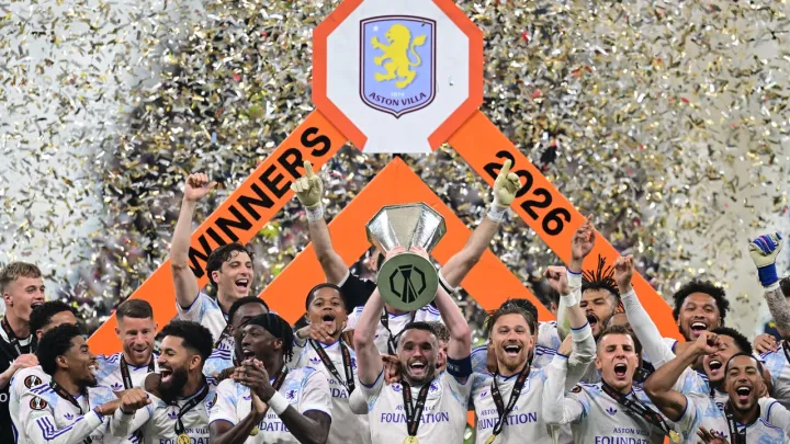 Aston Villa conquista histórico triunfo na Liga Europa e encerra jejum de 30 anos sem títulos