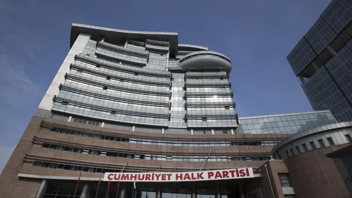 Turkish court reinstates Kilicdaroglu leadership after annulling CHP congress