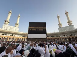 سەئۇدى ئەرەبىستان ھەج ئىبادىتىنىڭ بىخەتەرلىكىگە كاپالەتلىك قىلىش ئۈچۈن سۈنئىي ئەقىلدىن پايدىلانماقتا