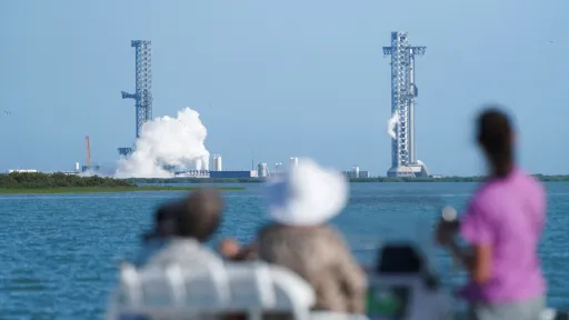 "SpaceX" soñğı minutta kilep çıqqan texnik citeşsezlek arqasında "Starship" sınaw oçışın kiçekterde