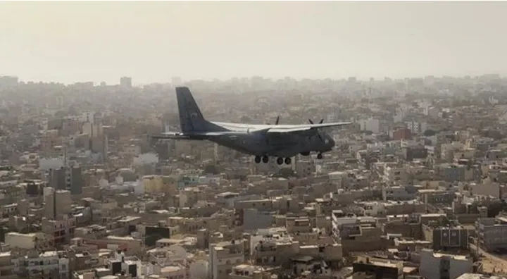 Patrouille aérienne turque dans le ciel sénégalais
