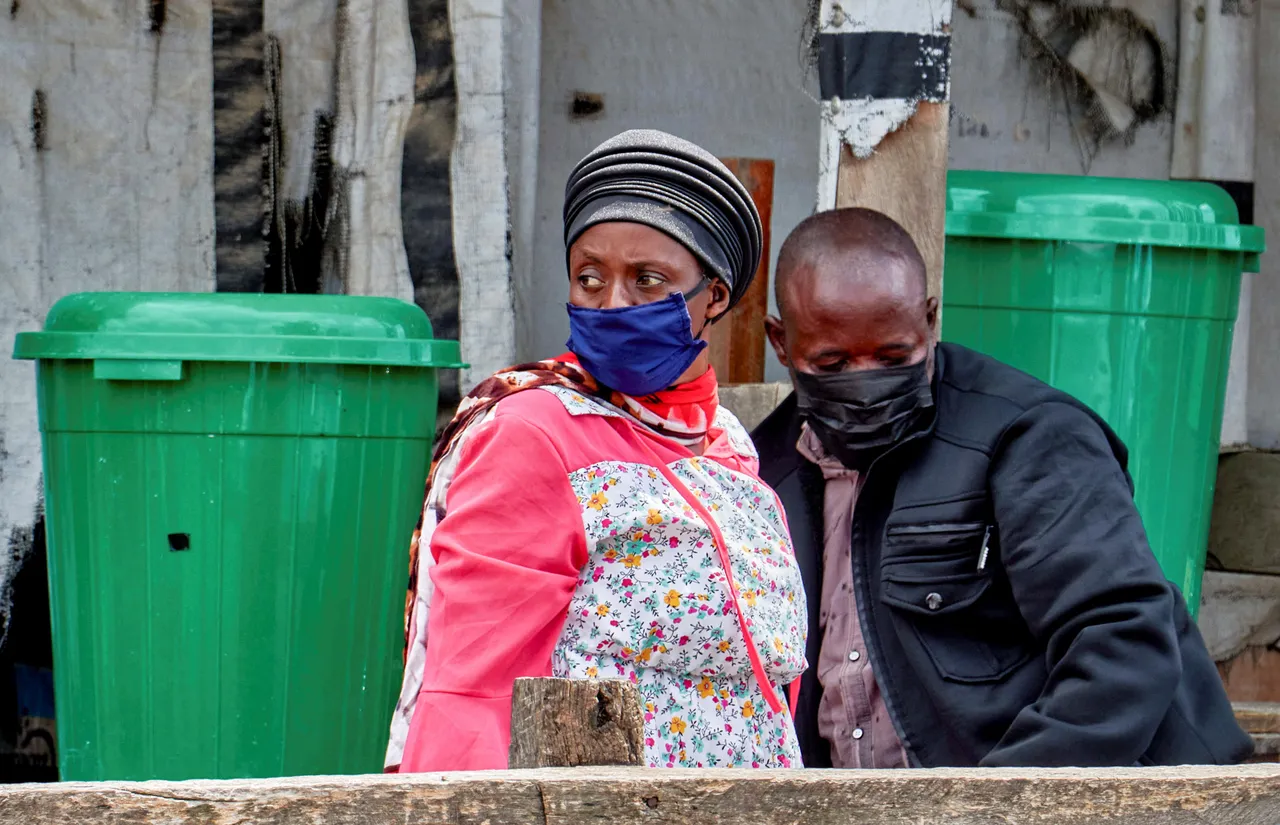 Africa health chief says Ebola outbreak threatens 10 more countries