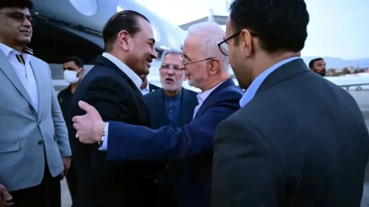 سفر فرمانده کل ارتش پاکستان به تهران؛ ادامه رایزنیها درباره پیشنهاد صلح ایران و آمریکا