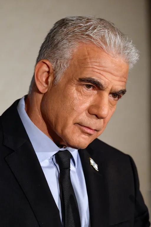 Izraelski opozicioni lider upozorava da se narušavaju vanjski odnosi zemlje usljed tenzija s savezni