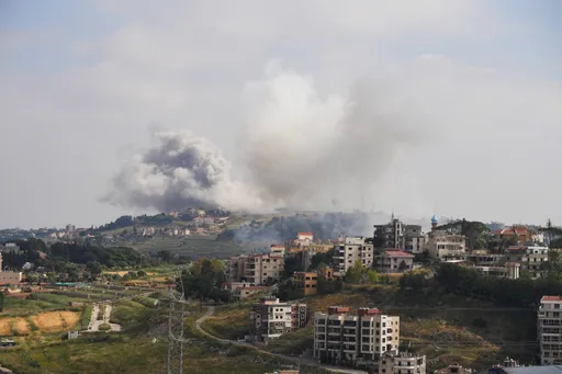 31 قتيلاً بغارات إسرائيلية على جنوب لبنان والاحتلال يوسّع عملياته البرية داخل "الخط الأصفر"