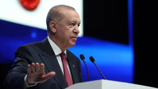 President Erdogan tells Iranian counterpart: Türkiye ready to back peace and stability
