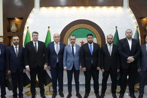 ميناء إدلب الجاف.. هل يتحول الشمال السوري إلى عقدة تجارة إقليمية؟