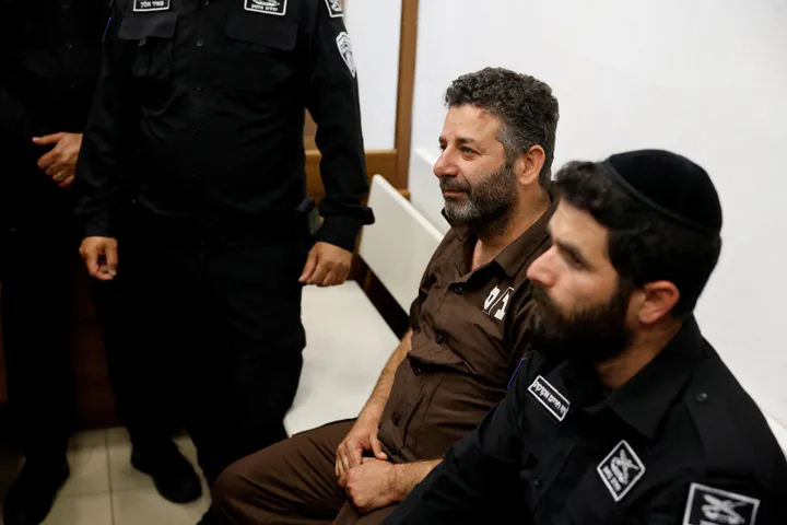 Israël prolonge la détention de deux militants de la flottille pour Gaza