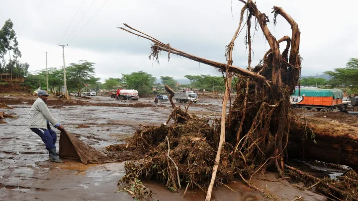 Recent floods in Kenya kill 18 people, police say