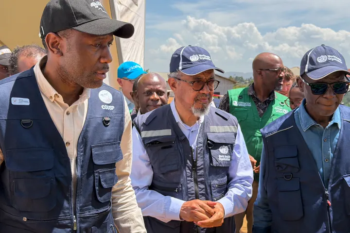 WHO chief visits Ebola epicentre as outbreak worsens