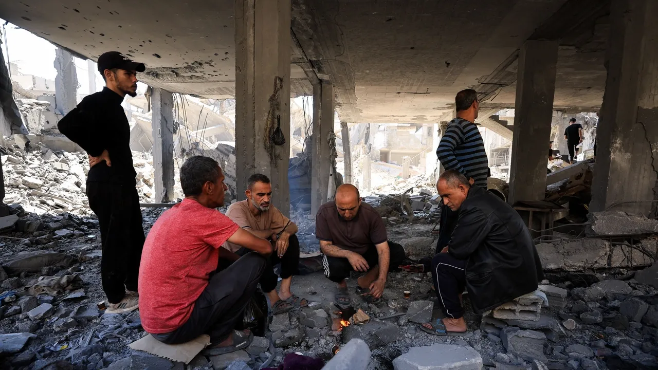 Israeli strikes kill 33 Palestinians during Eid in Gaza despite truce