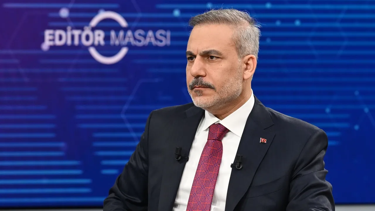 Fidan: "Um acordo nos negociações entre Irão e EUA está mais próximo do que nunca"