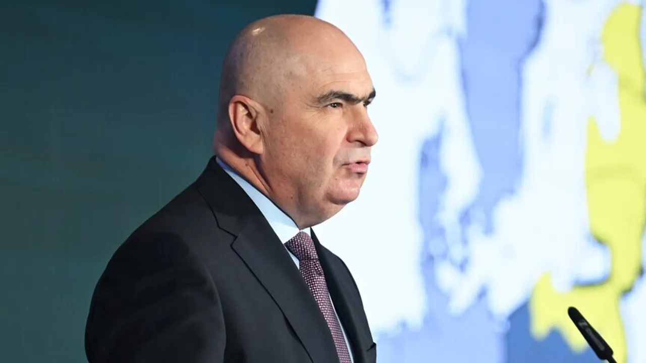 Bie qeveria në Rumani, parlamenti votoi mosbesim ndaj kryeministrit Ilie Bolojan