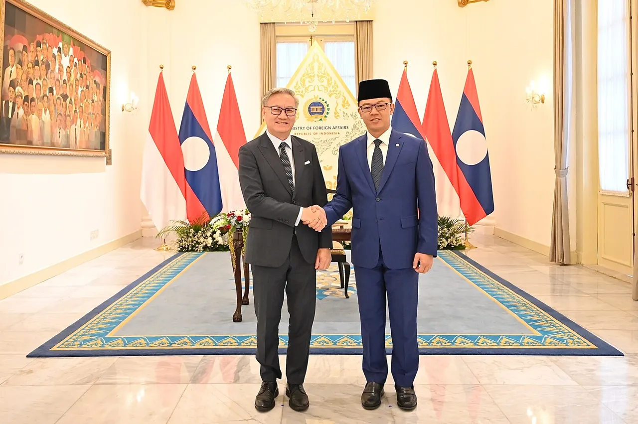 Jelang 70 tahun hubungan diplomatik, Indonesia-Laos berkomitmen perkuat kemitraan strategis
