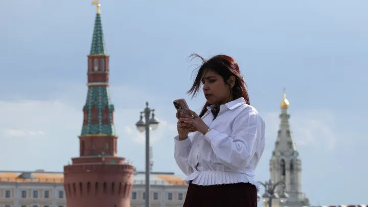 Вперед в прошлое: россиян возвращают к наличным