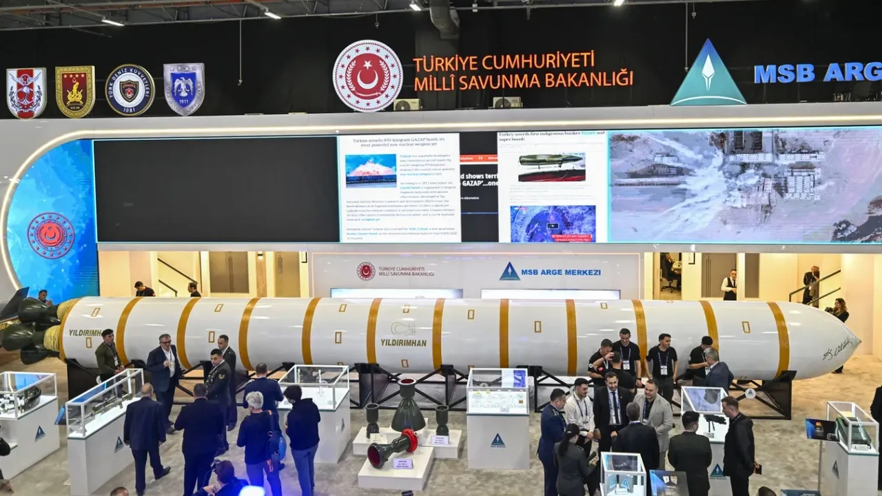 Türkiye debuts 'Yildirimhan' intercontinental ballistic missile at SAHA 2026