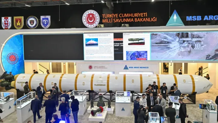Türkiye debuts 'Yildirimhan' intercontinental ballistic missile at SAHA 2026