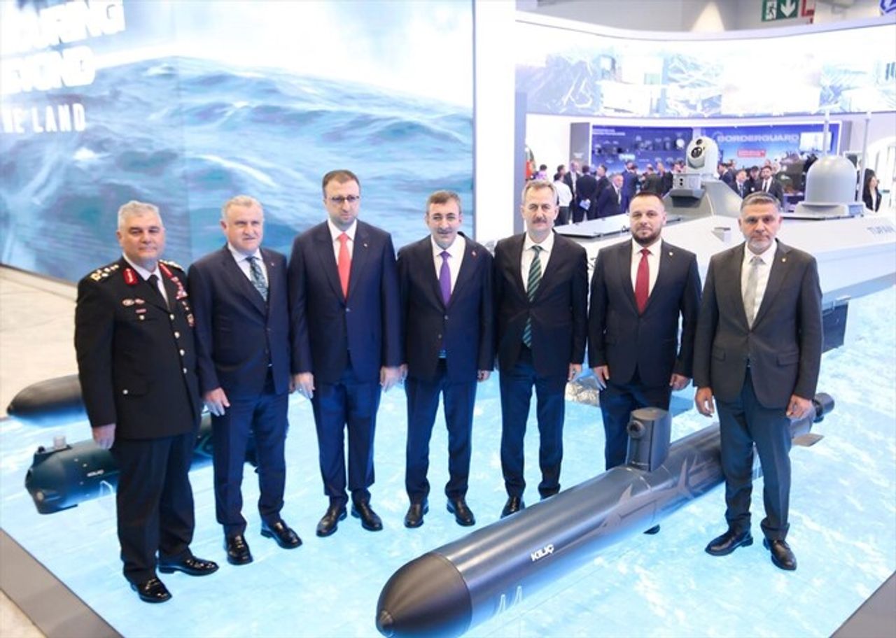 Maqedonci diskuton me sekretarin e Industrisë Turke të Mbrojtjes çështjen e fabrikës së municionit